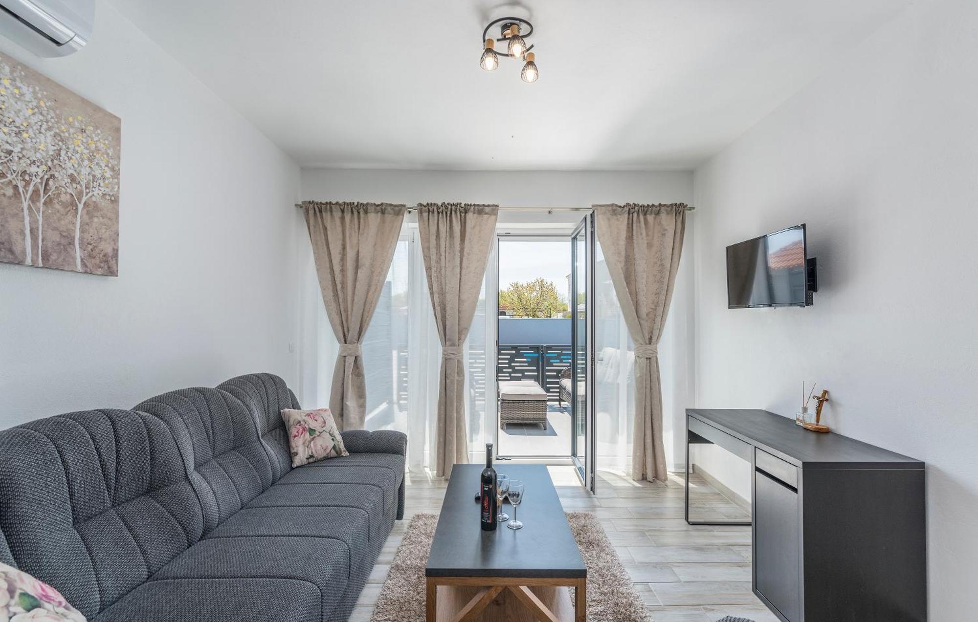 Apartmani Natalija Porec Exterior photo